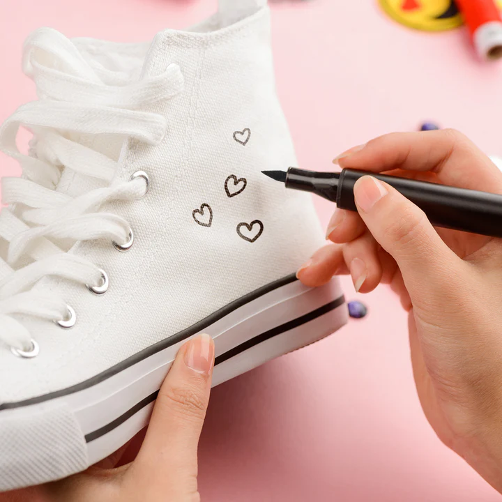 Grey Fabric Marker