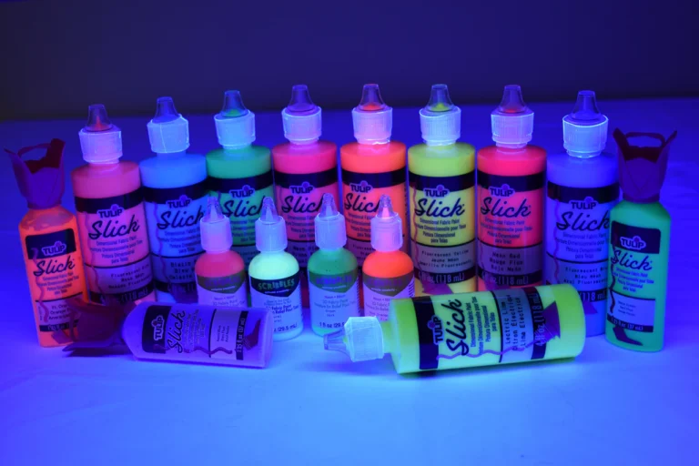 FABRIC PAINT NEON